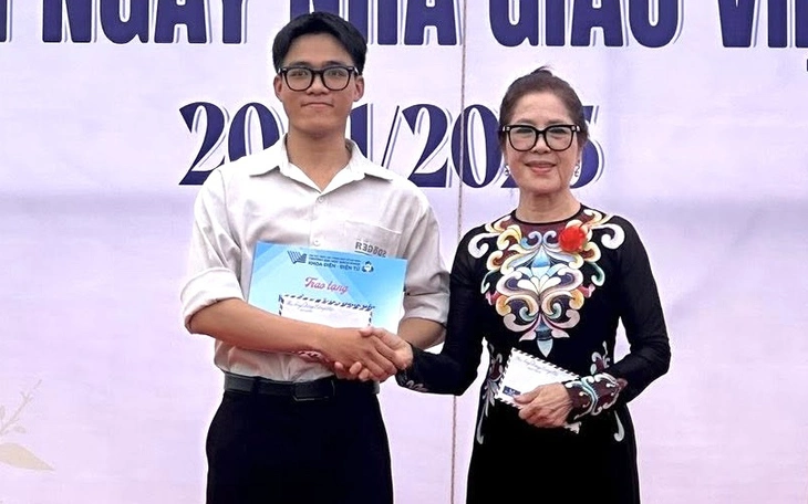 Người giữ cương vị hiệu trưởng hơn 20 năm tại Trường đại học Nguyễn Tất Thành qua đời- Ảnh 3.