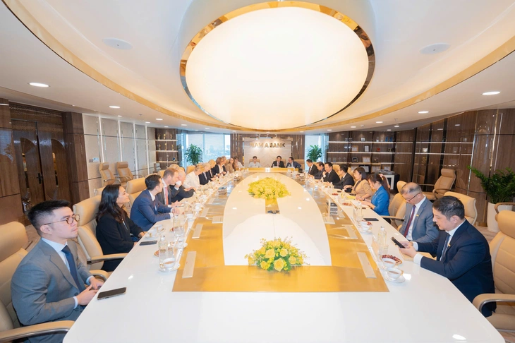 Nam A Bank - Ảnh 3.