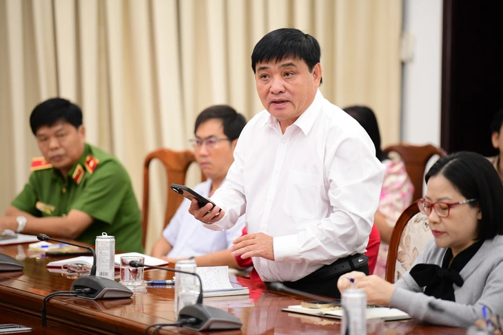 TP.HCM khẩn trương huy động mọi nguồn lực hỗ trợ đồng bào vùng bão lũ - Ảnh 3.