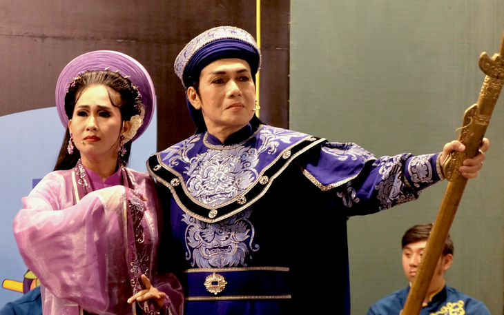 Trong 10 năm hoạt động, Đường sách TP.HCM đạt doanh thu trên 433 tỉ đồng - Ảnh 7.