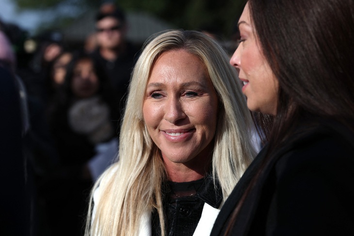 Nghị sĩ Cộng hòa từ chức sau bất đồng với ông Trump - Ảnh 1.