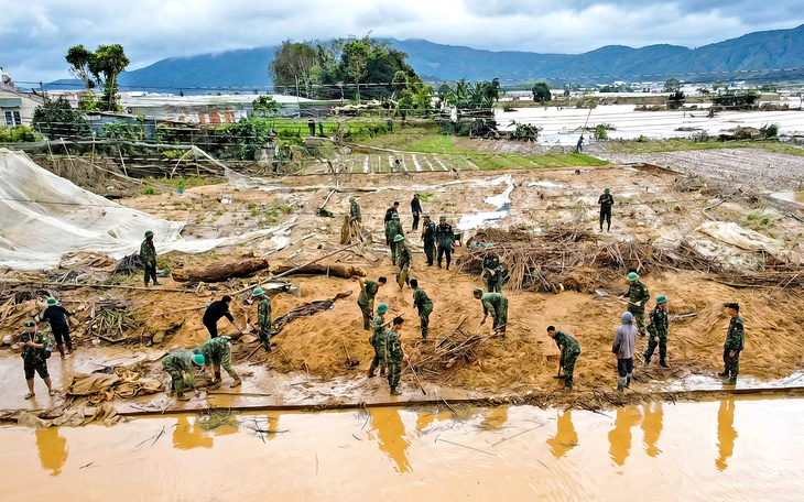 Siết vận hành chuỗi thủy điện sông Đồng Nai, tạo dung tích phòng lũ cho hạ du- Ảnh 3.