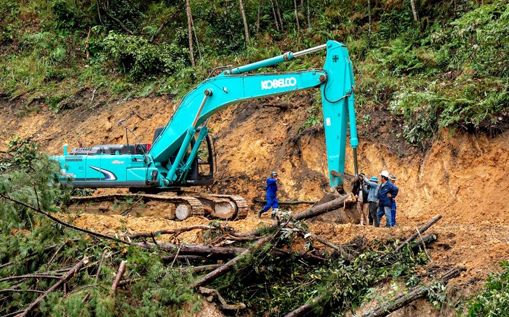 Mở lại đèo Prenn Đà Lạt sau 3 ngày nữa - Ảnh 2.