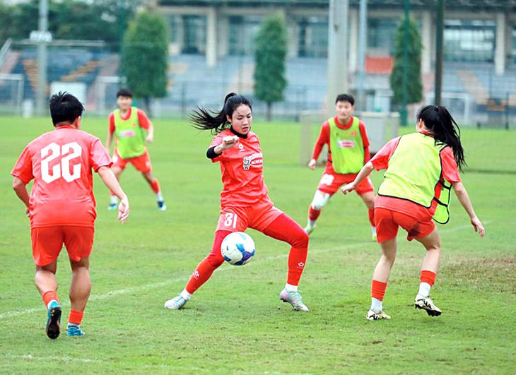 Tuyển nữ Việt Nam "luyện công" tại Nhật Bản - Ảnh 1.