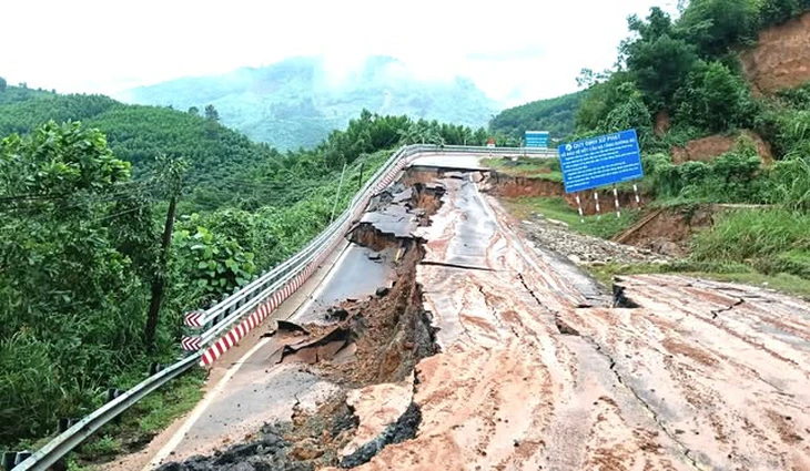 đèo Khánh Lê - Ảnh 1.