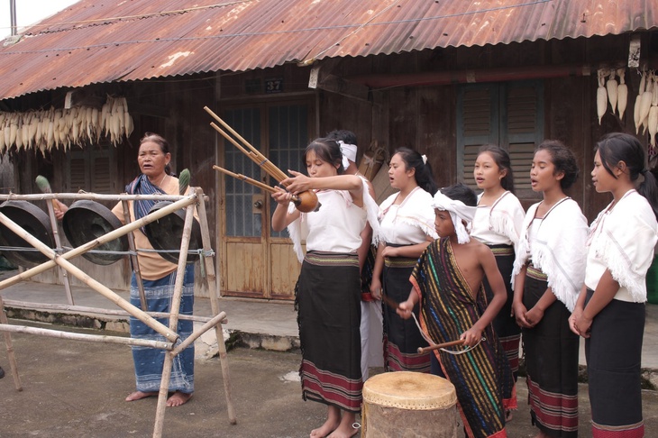 CỒNG CHIÊNG - Ảnh 2.