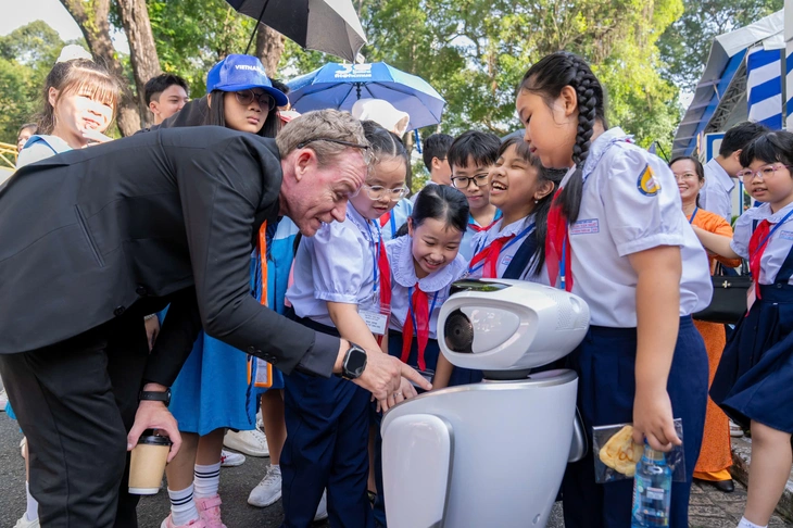 TP.HCM và bước đột phá giảng dạy tiếng Anh trong trường phổ thông - Ảnh 1.