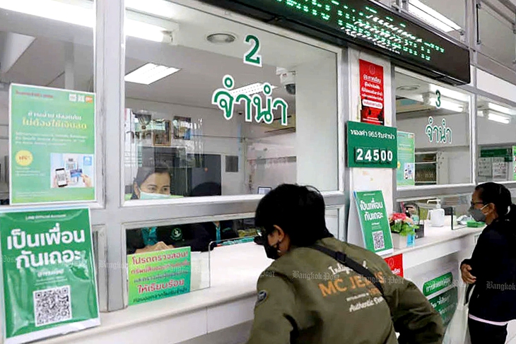 Ngành cầm đồ ở Thái Lan 'bùng nổ' theo giá vàng - Ảnh 1.