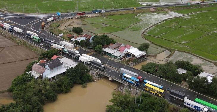 Phú Yên - Ảnh 7.