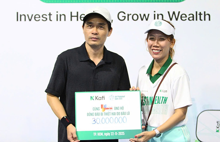 Kafi Pickleball Open tiếp sức báo Tuổi Trẻ cứu trợ bà con vùng lũ - Ảnh 1.