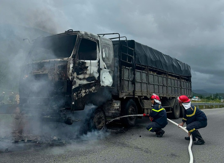 cao tốc - Ảnh 2.
