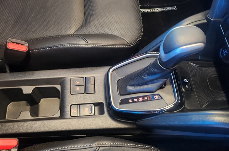 Suzuki Grand Vitara - Ảnh 4.