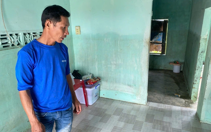 Gặp hai người hùng dùng ghe đuổi vịt cứu cả làng thoát cửa tử trong lũ xiết - Ảnh 4.