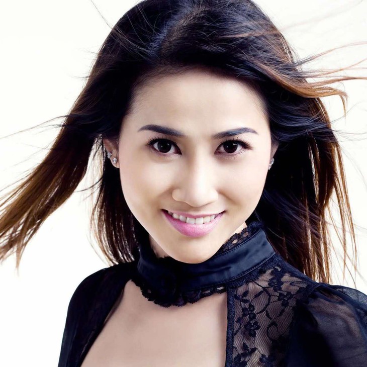 Ngôi sao ca nhạc phá sản đi làm tạp vụ nay trở lại sân khấu, khán giả đón nhận ra sao? - Ảnh 3.