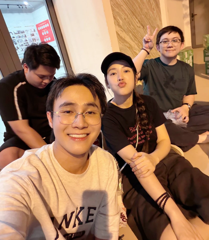 Sao Việt chung tay hướng về người dân vùng lũ - Ảnh 5.