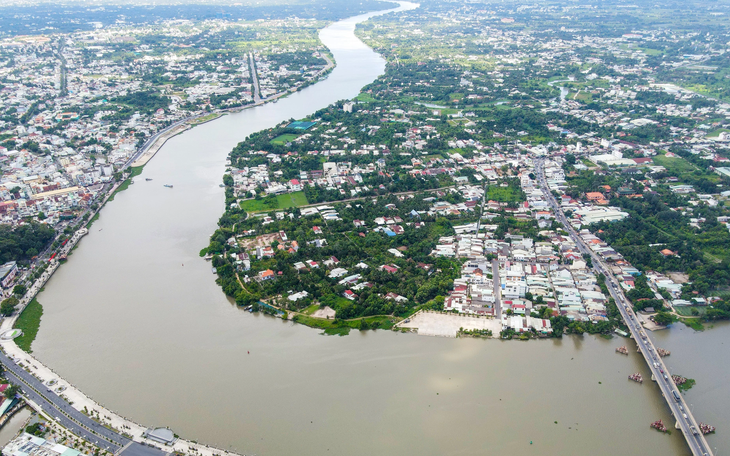 TP.HCM ứng phó áp thấp nhiệt đới, yêu cầu không xả lũ khi mưa lớn - Ảnh 2.