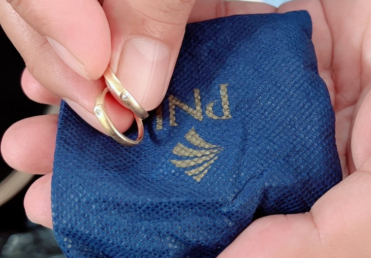 túi vàng - Ảnh 2.