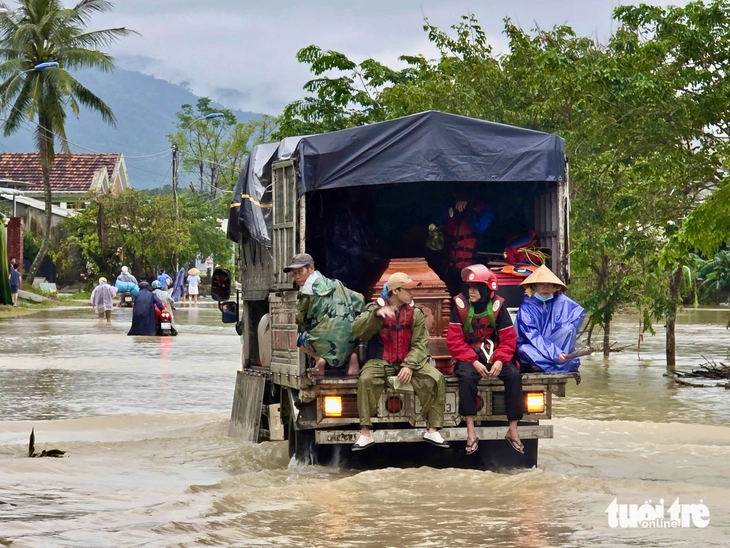 Hòa Thịnh - Ảnh 1.