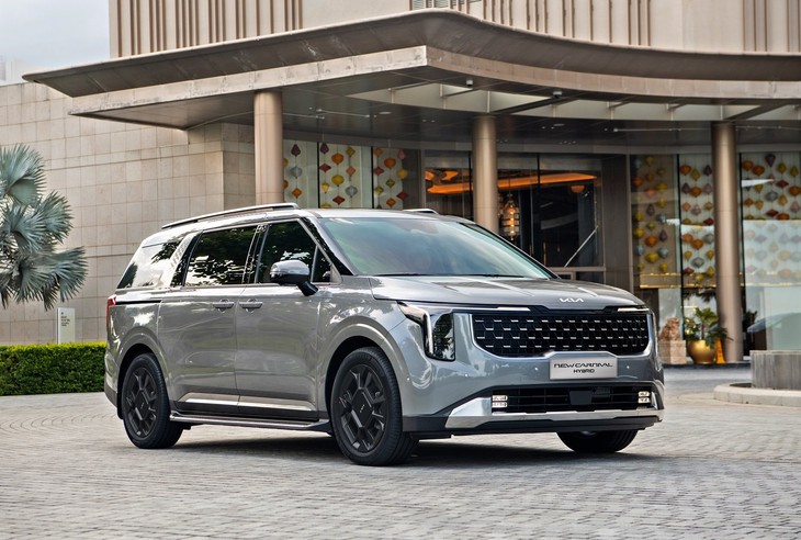 Kia Carnival - Ảnh 7.