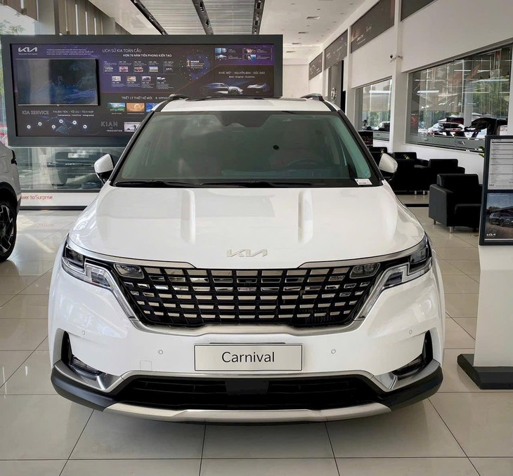 Kia Carnival - Ảnh 3.