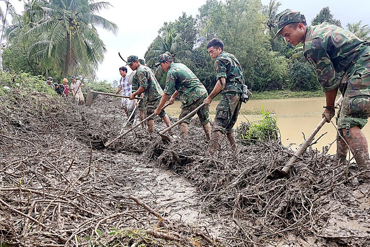 dọn bùn - Ảnh 2.