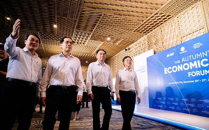 'Chính phủ đồng hành cùng TP.HCM gỡ rào cản, khơi thông nguồn lực để thành phố vươn lên mạnh mẽ' - Ảnh 2.