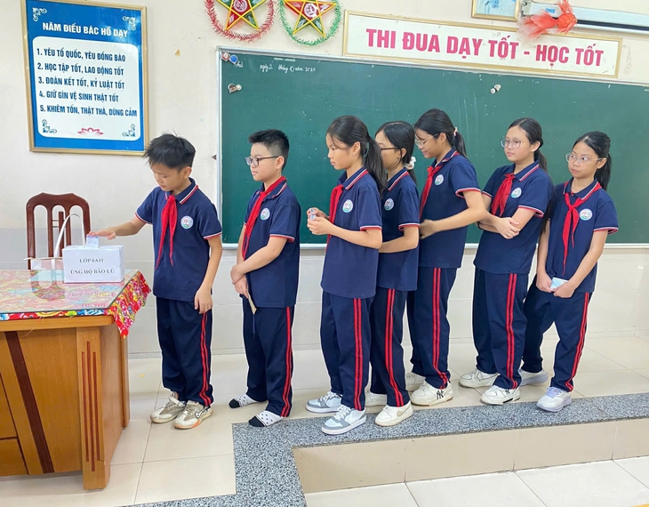 Hà Nội hỗ trợ tỉnh Gia Lai thêm 200 tỉ đồng xây dựng khu tái định cư và sửa chữa hạ tầng giao thông - Ảnh 1. Hà Nội - Ảnh 1.