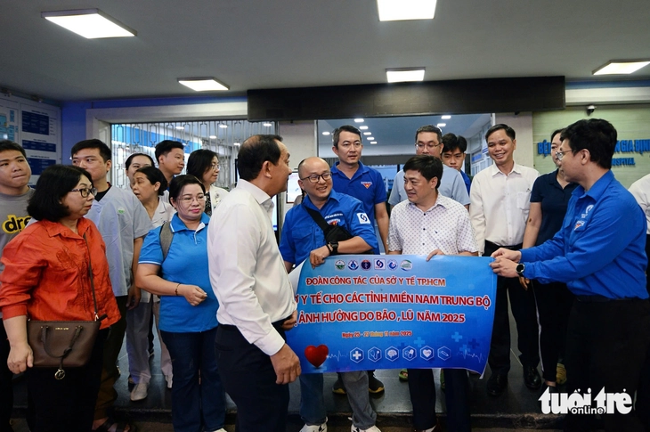 y bác sĩ - Ảnh 3.