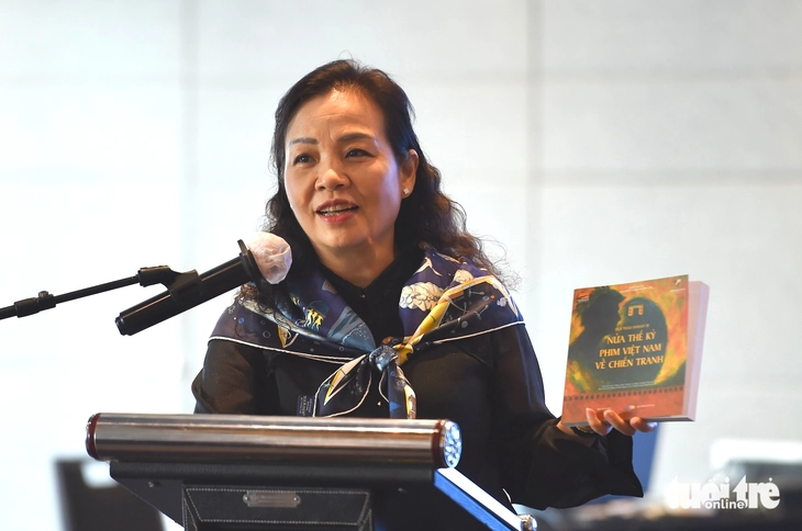 Ngô Phương Lan - Ảnh 1.