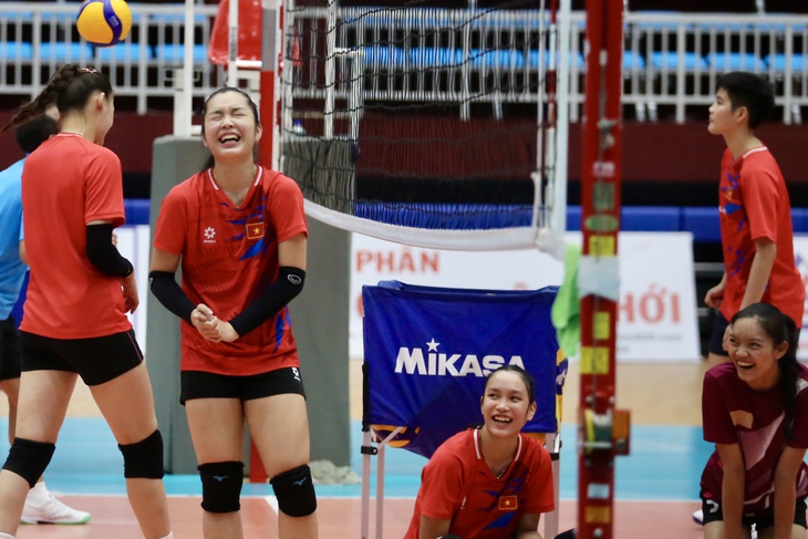 bóng chuyền nữ Việt Nam - Ảnh 13.