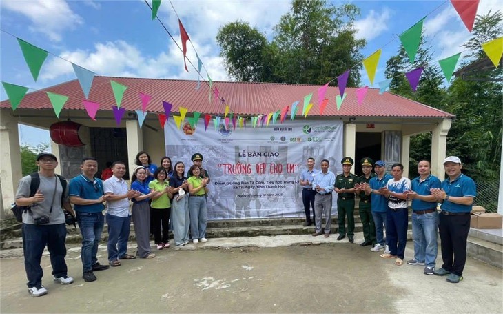 bản làng - Ảnh 3.