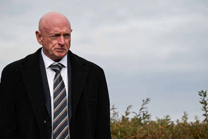 Lầu Năm Góc - Ảnh 1.