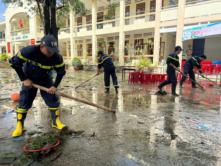 lính cứu hỏa - Ảnh 2.