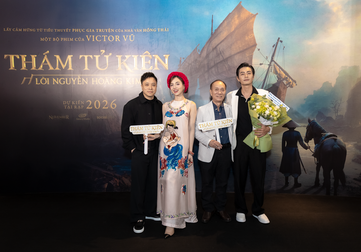 Vợ chồng Victor Vũ, Đinh Ngọc Diệp làm 'Thám tử Kiên' 2 từ sách của cha - Ảnh 2. Victor Vũ - Ảnh 2.