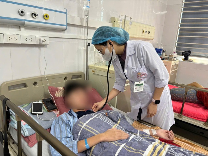 heo cắn - Ảnh 1.