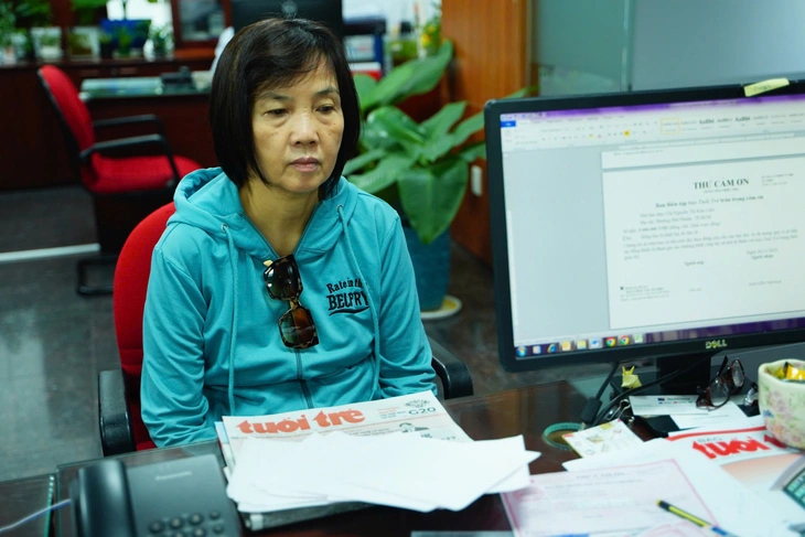 Bác sĩ, chị ve chai, bác hưu trí, cô sinh viên... đồng lòng hướng về miền Trung - Ảnh 2.