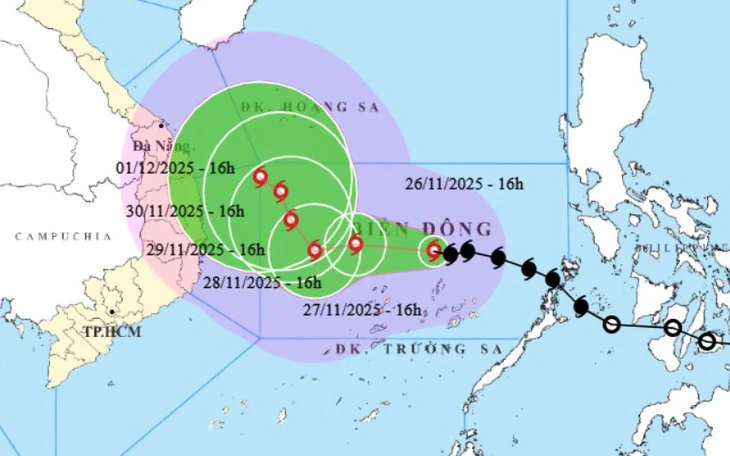 Bão số 15 có thể gây mưa vừa, mưa to ở Đà Nẵng đến Lâm Đồng, nguy cơ ngập lụt, sạt lở - Ảnh 2.