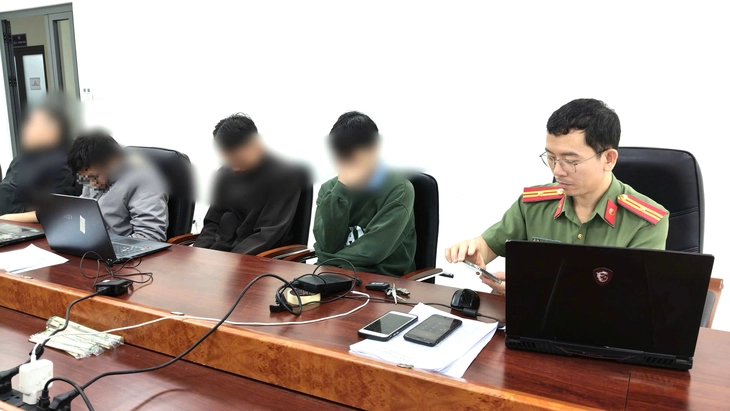 Phá đường dây lừa đảo tiền ảo dạng đa cấp, 8.000 nhà đầu tư sập bẫy - Ảnh 2.