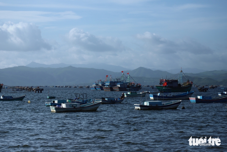 Đắk Lắk cấm biển, chuẩn bị ứng phó bão số 15- Ảnh 1.