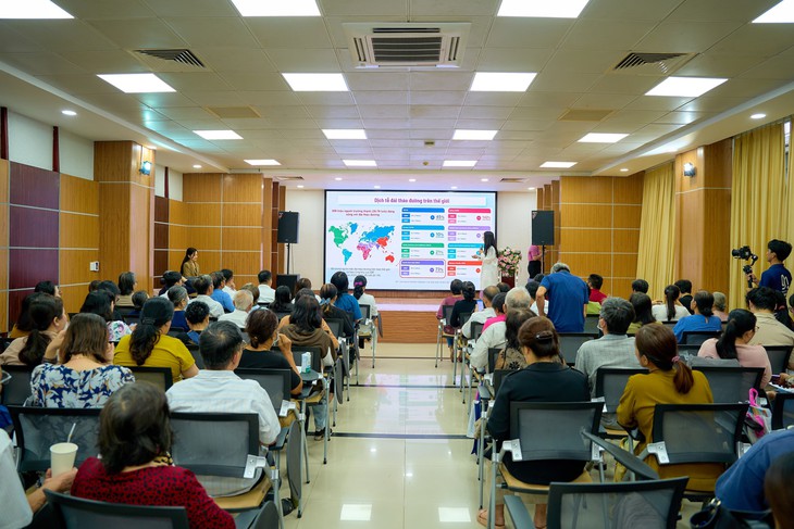 Phương Châu - Ảnh 1.