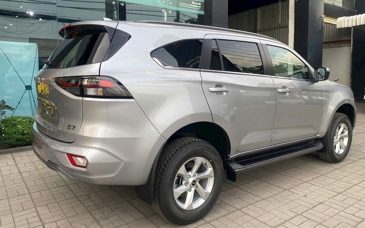 Isuzu mu-X - Ảnh 4.