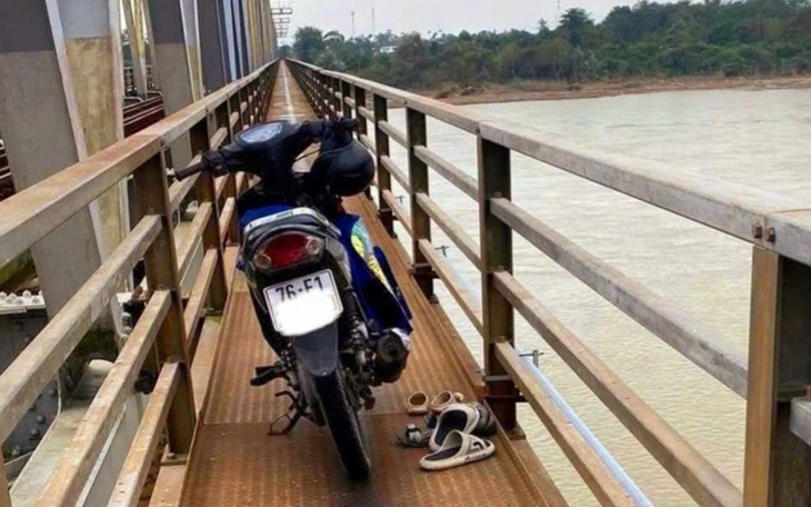 Bắt khẩn cấp người cha ôm con nhỏ 2 tuổi và 6 tuổi nhảy xuống sông Trà Khúc tự tử - Ảnh 4.