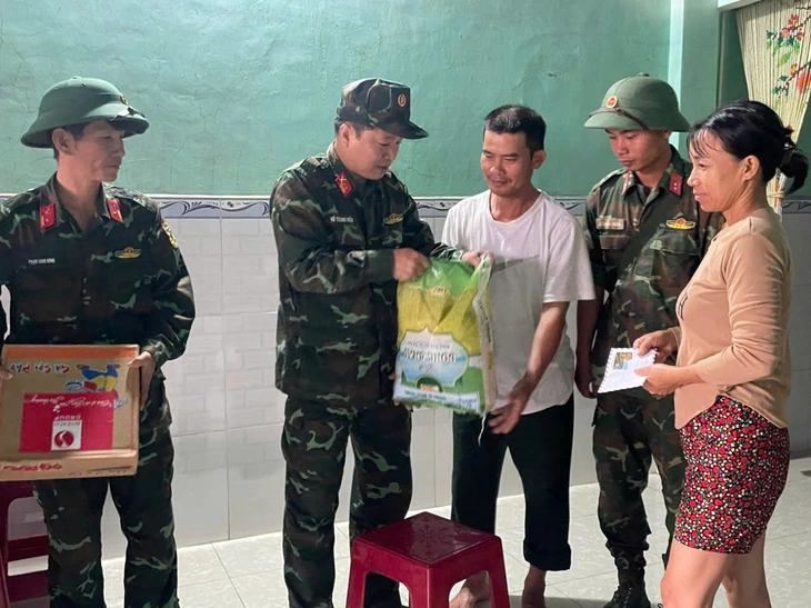 lũ lịch sử - Ảnh 3.