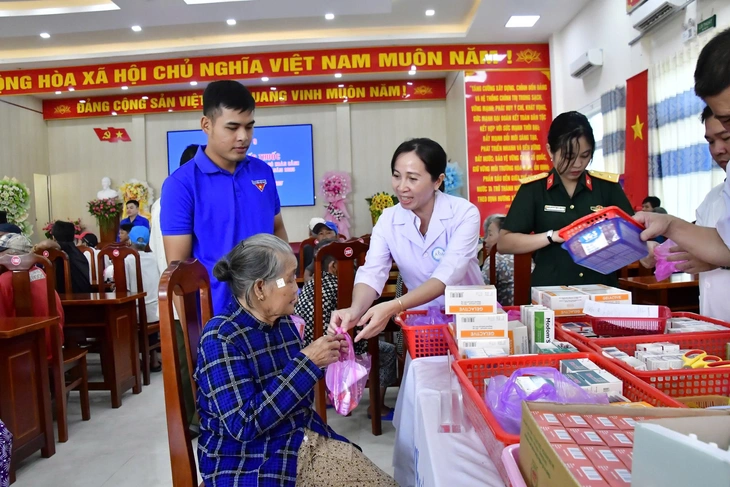 Bệnh viện Quân y 121 - Ảnh 2.