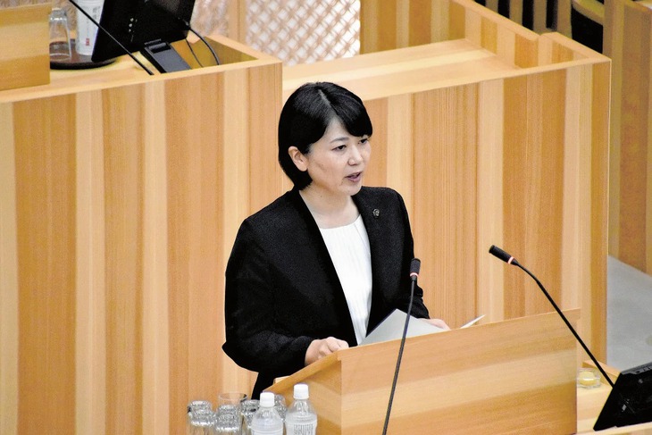 Nhật Bản: nữ thị trưởng từ chức vì bê bối gặp gỡ riêng với quan chức thành phố - Ảnh 1. Nhật Bản: Nữ thị trưởng từ chức vì bê bối gặp gỡ riêng với quan chức thành phố - Ảnh 1.