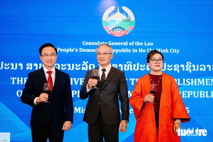 TP.HCM và Lào khẳng định vun đắp quan hệ hữu nghị đặc biệt nhân kỷ niệm 50 năm Quốc khánh Lào - Ảnh 1. TP.HCM và Lào khẳng định vun đắp quan hệ hữu nghị đặc biệt nhân kỷ niệm 50 năm Quốc khánh Lào - Ảnh 1.