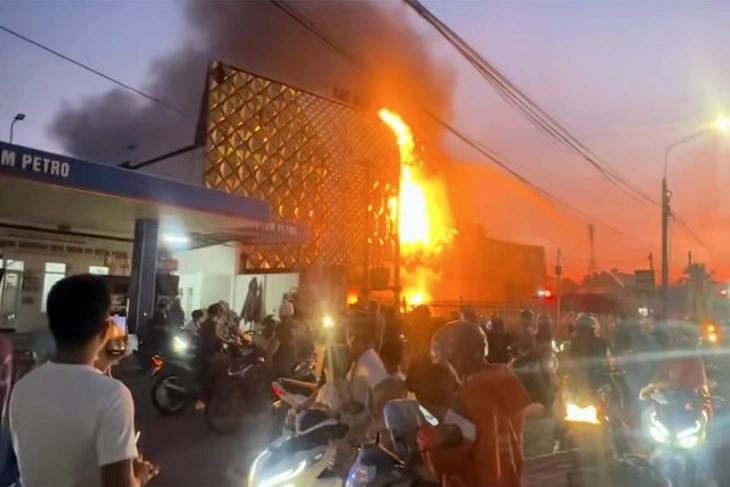 quán bar - Ảnh 1.