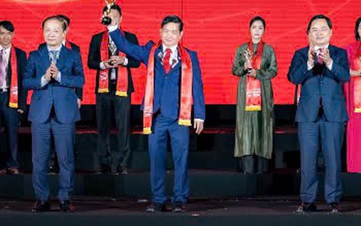 SATRA cùng các đơn vị thành viên khẳng định vị thế "Doanh nghiệp xanh" - Ảnh 2.