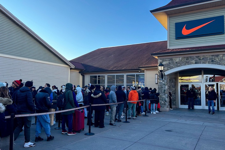 Black Friday - Ảnh 1.