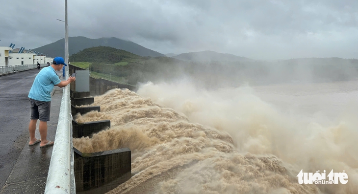 bão số 15 - Ảnh 2.